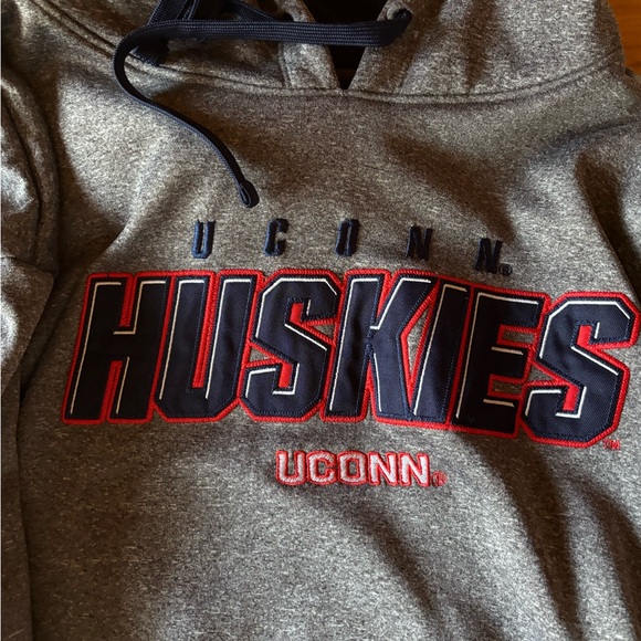 Uconn huskies women’s hoodie - Picture 2 of 4